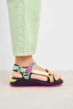 Load image into Gallery viewer, Road Khaki Sandal
