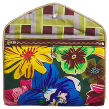 Load image into Gallery viewer, Ines Silk Pouch - Verdant