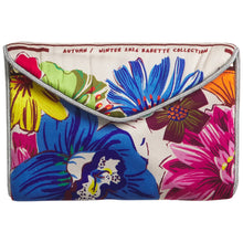 Load image into Gallery viewer, Ines Silk Pouch - Porcelain