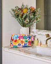 Load image into Gallery viewer, WILD FLOWERS IN BLOOM QUILTED COTTON TOILETRY PURSE
