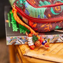Load image into Gallery viewer, Leilani Vanity Bag