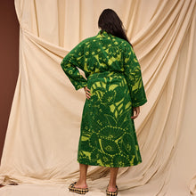 Load image into Gallery viewer, Lucia Towelling Robe - Kelp
