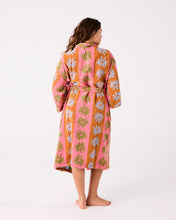 Load image into Gallery viewer, Little daisy terry bath robe