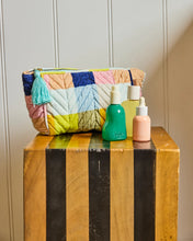 Load image into Gallery viewer, FLORIDA TARTAN VELVET TOILETRY BAG