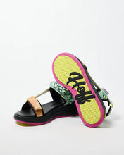 Load image into Gallery viewer, Island Tenon Sandal