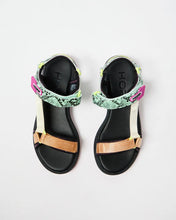 Load image into Gallery viewer, Island Tenon Sandal