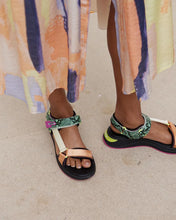 Load image into Gallery viewer, Island Tenon Sandal