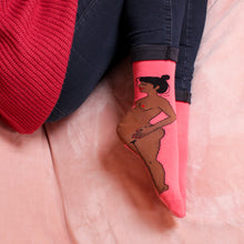Load image into Gallery viewer, Pregnant Black Woman Socks