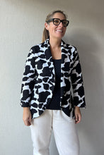 Load image into Gallery viewer, Cow Hide Jacket