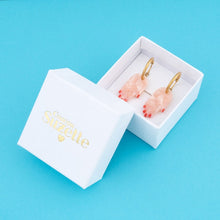 Load image into Gallery viewer, Hand Earrings - White